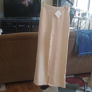 St. John Knit White Dress Pants SZ 4. New w/tags.